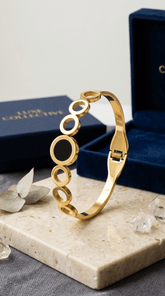 Black Circle Bracelet